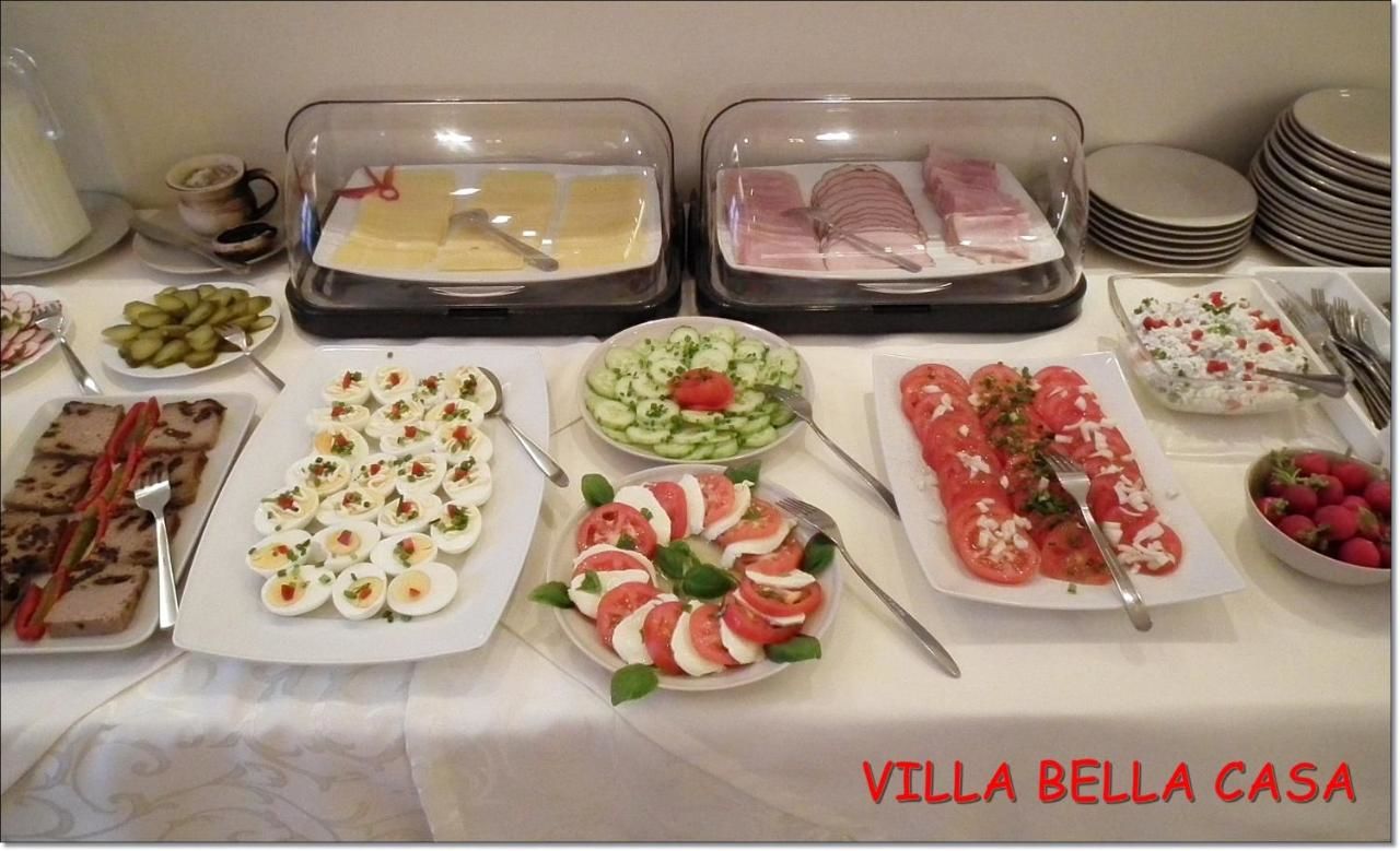 Отели типа «постель и завтрак» Villa Bella Casa Ломянки-38